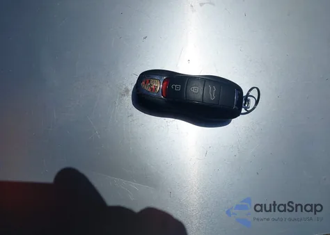 2019 Porsche Macan from USA, damaged, VIN WP1AA2A5XKLB07595